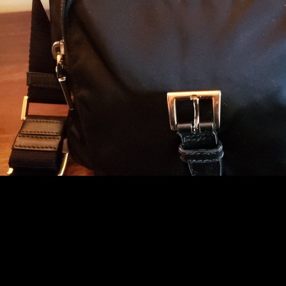 PRADA Black Nylon and Leather Crossbody Shoulder Bag Purse/ Good Condition - Picture 4 of 15